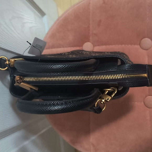 Guess Cordelia Logo Mini Satchel Crossbody NWT - Picture 8 of 9